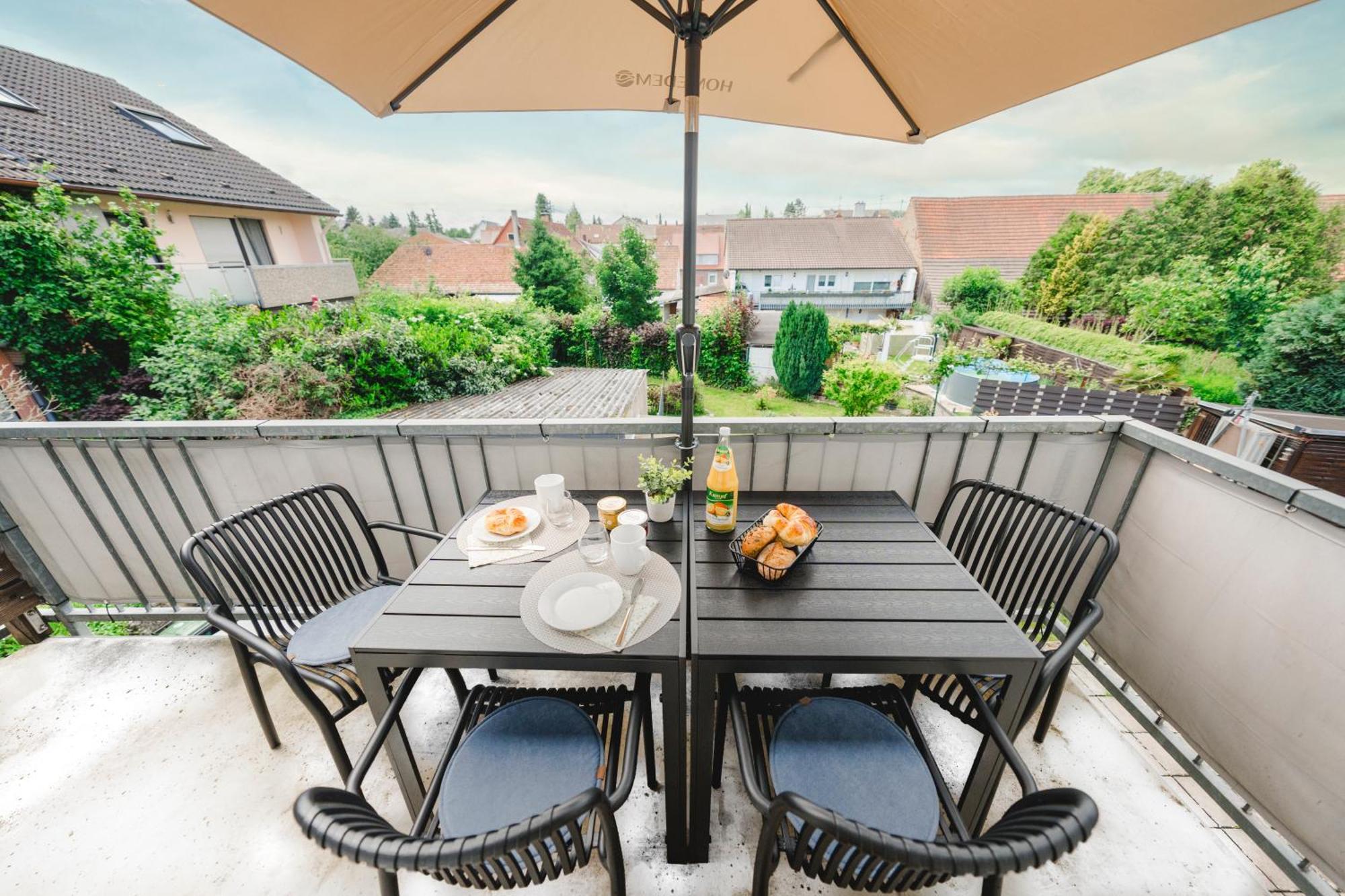 Stadtrand Oase Karlsruhe Mit Balkon Экстерьер фото